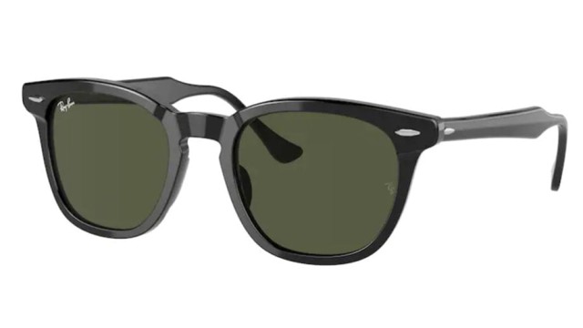 Ray-Ban Hawkeye …