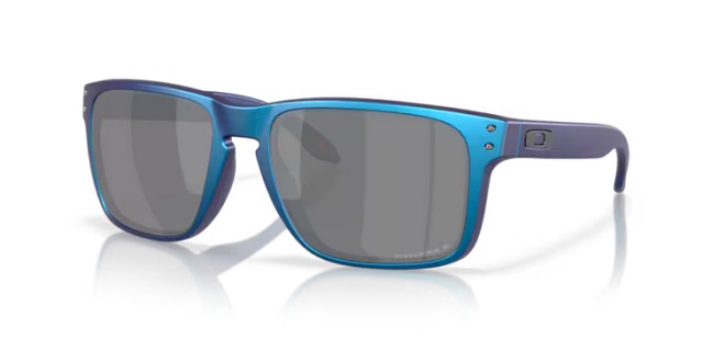 Oakley Holbrook …