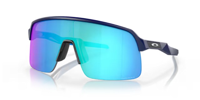 Oakley Sutro li …