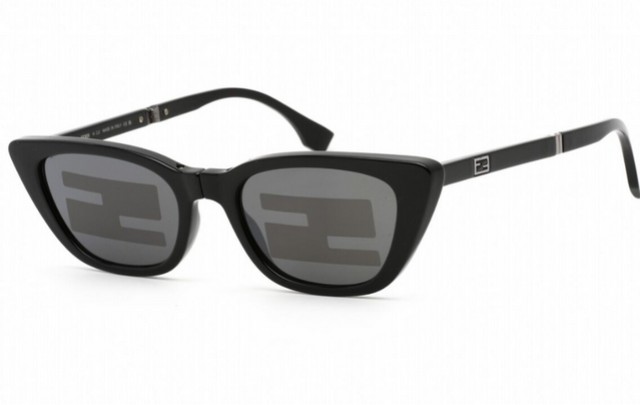 Fendi FE 40089I …